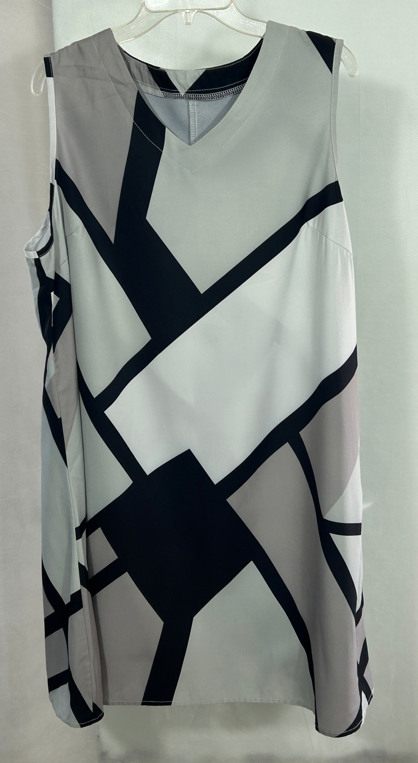 Shein Curve 2XL Black/White/Gray Geometric Sleeveless Shift Dress - Plus Size