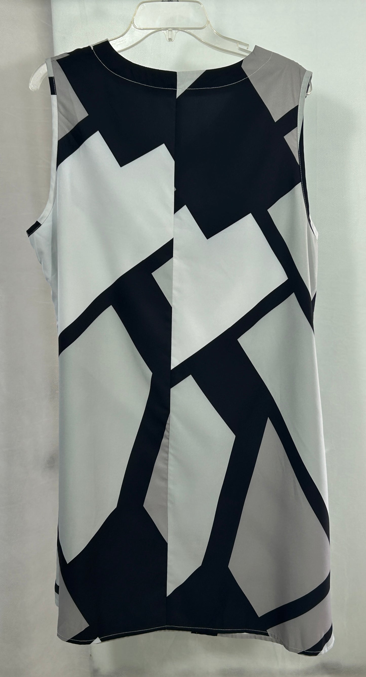 Shein Curve 2XL Black/White/Gray Geometric Sleeveless Shift Dress - Plus Size