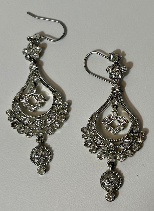 Vintage Monet Silver-Tone Filigree Dangle Earrings with Rhinestones – Art Deco Style