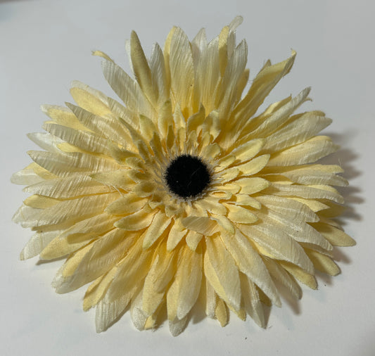 Large Pale Yellow Silk Gerbera Daisy Hair Clip – Fabric Flower Accessory with Alligator Clip Back
