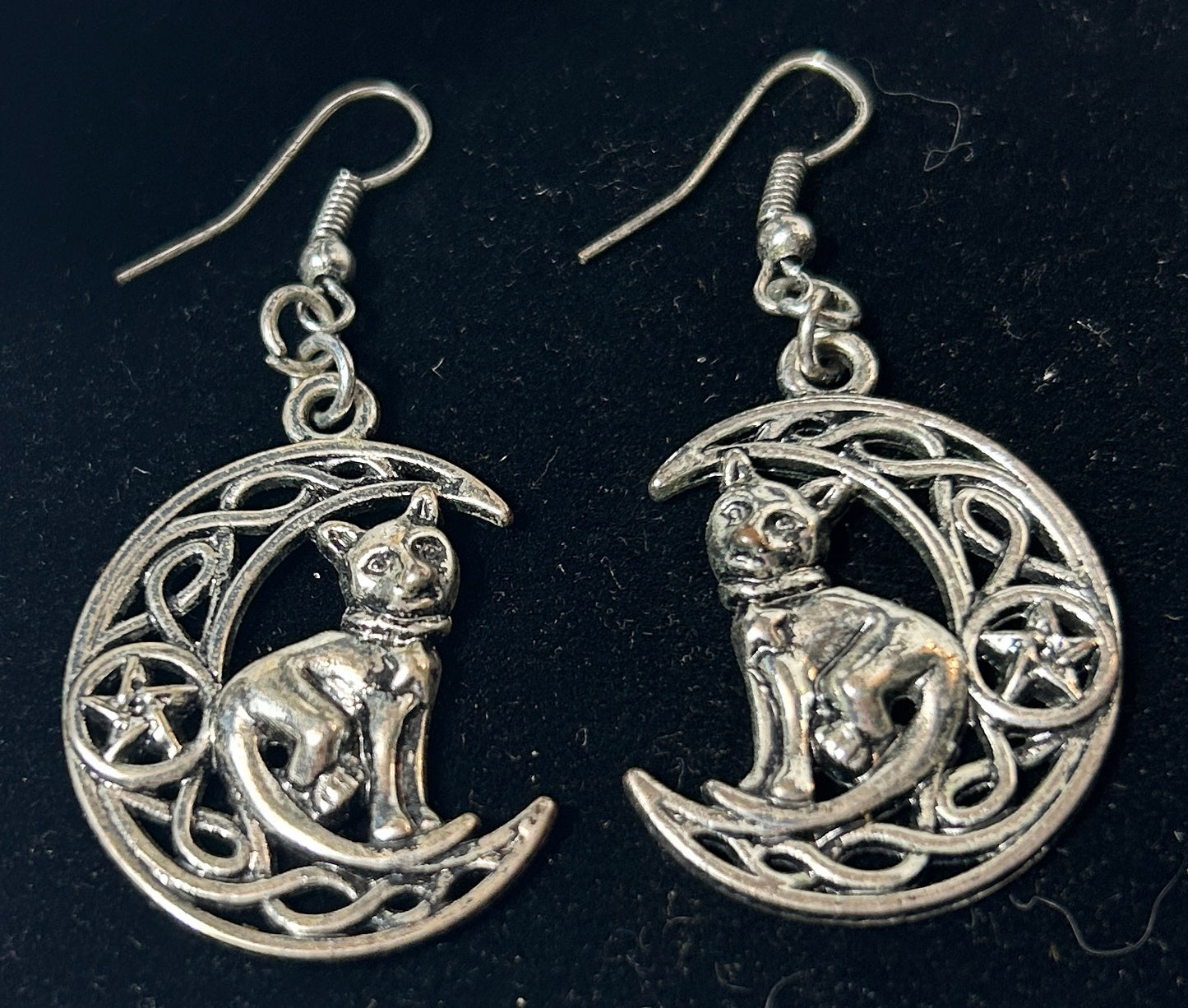 Witchy Silver Cat on Crescent Moon Earrings with Pentacle – Pagan Wiccan Jewelry