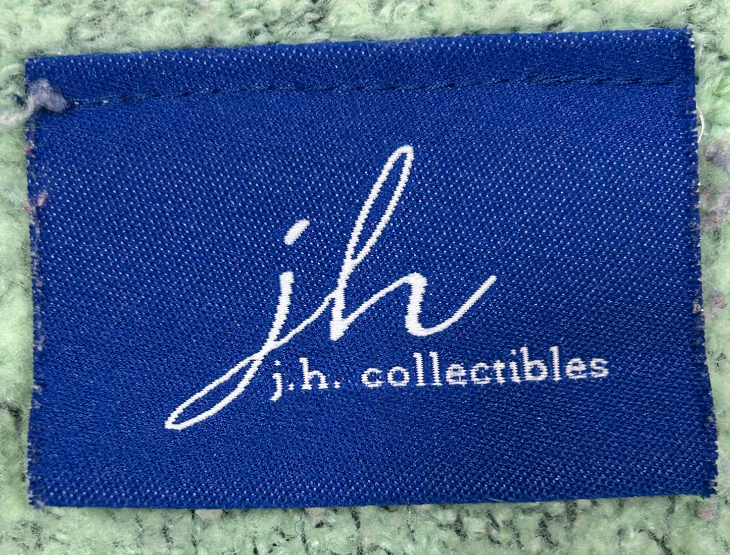 JH Collectibles Green Bouclé Knit Pullover Sweater Women’s Size XL Textured Cozy V-Neck