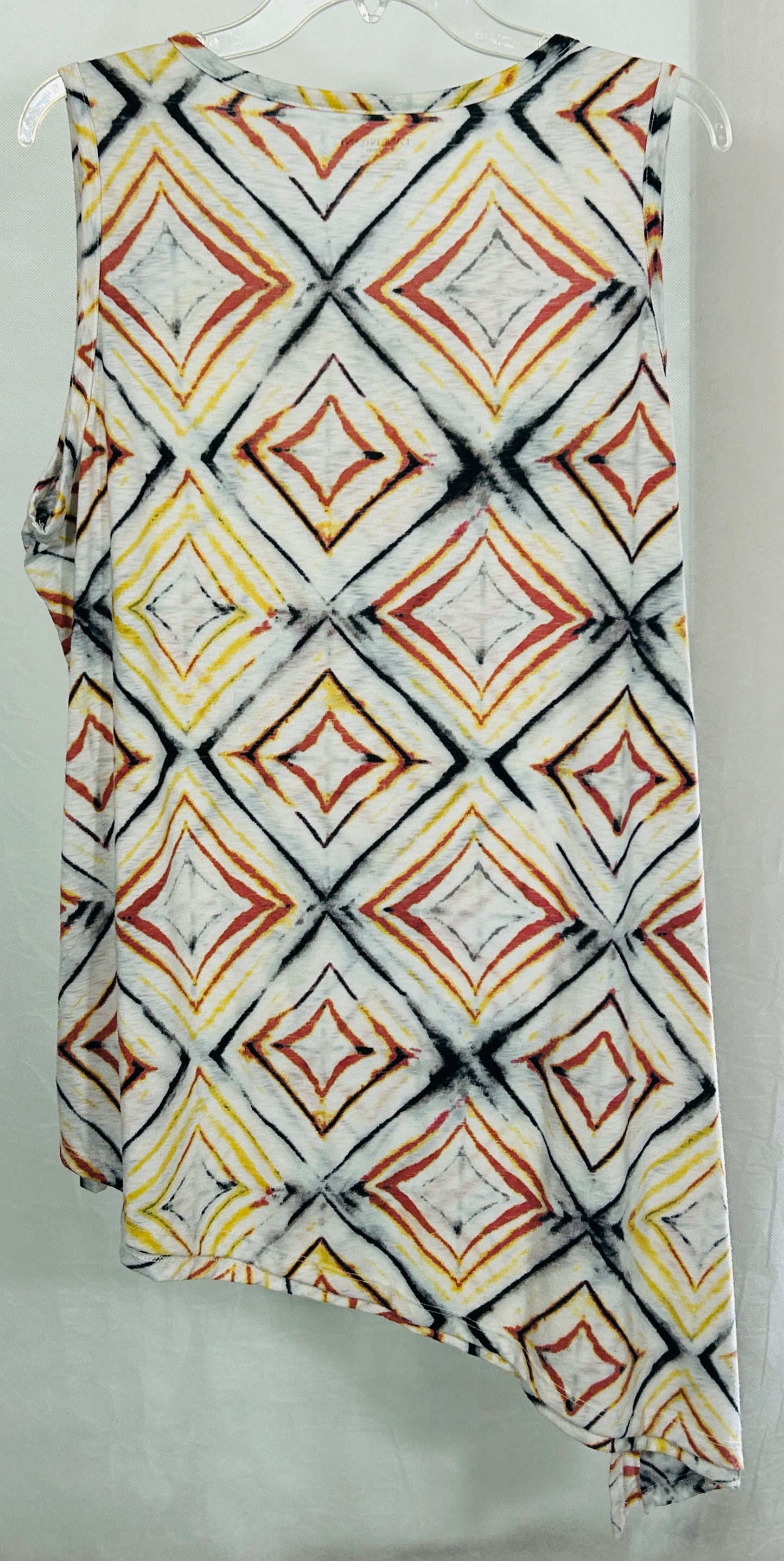 Lane Bryant Sleeveless Asymmetrical Hem Tunic Top 18/20 Multicolor Diamond Print