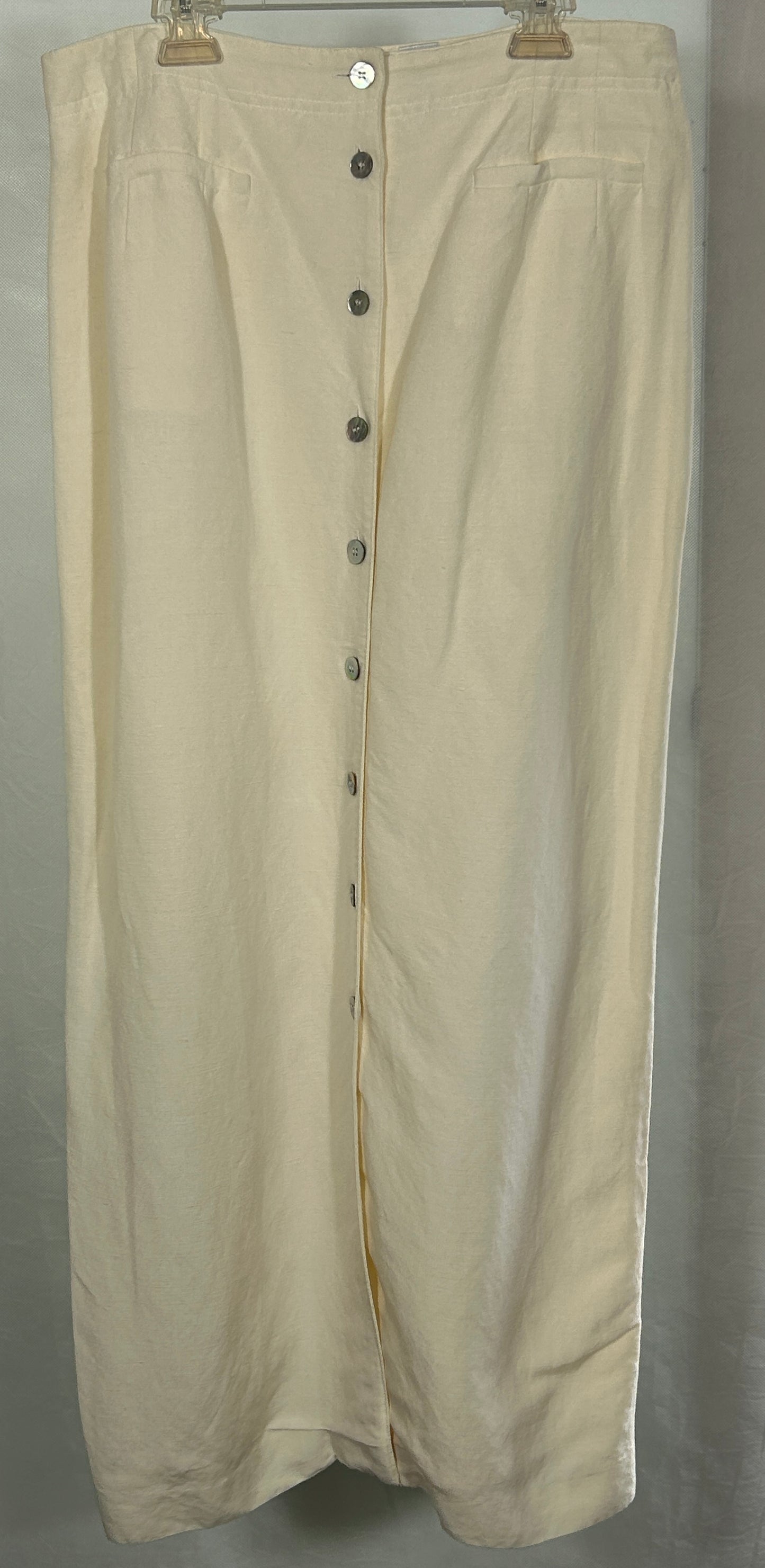 Emma James Liz Claiborne Women's Size 12 2-Piece Cream Linen Rayon Embroidered Blouse & Button Skirt Set