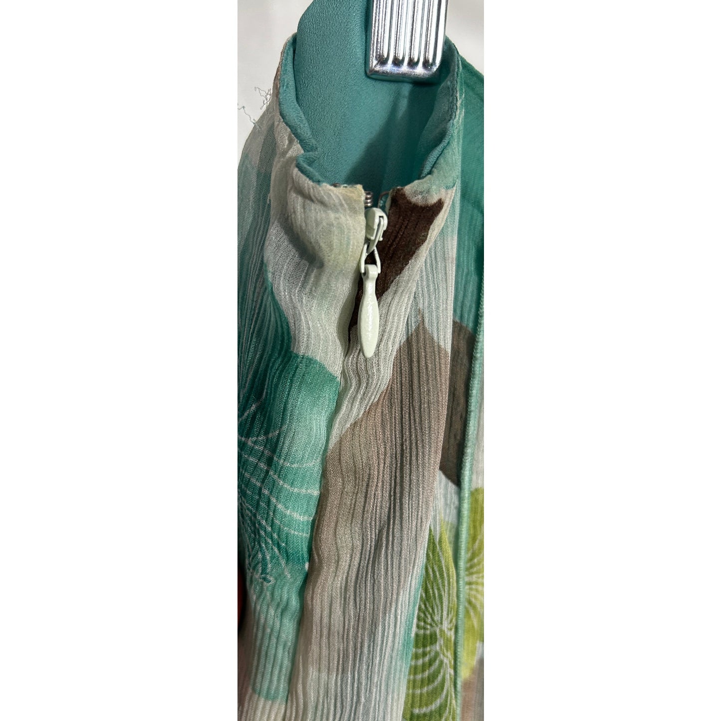 Nine West 100% Silk Floral Midi Skirt Size 14 Aqua Green Brown Pleated