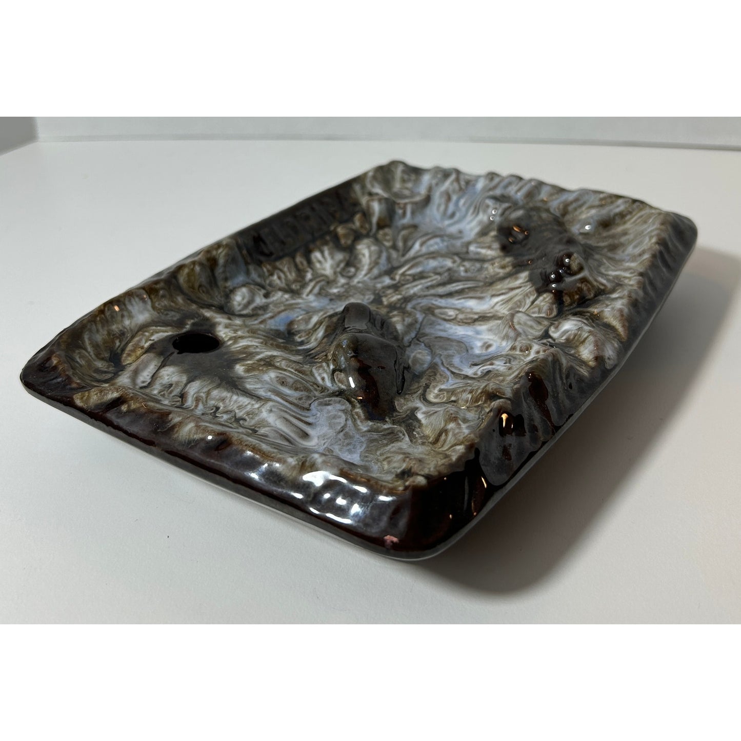 Vintage Florida Souvenir Pottery Ashtray with Alligator & Fish Design