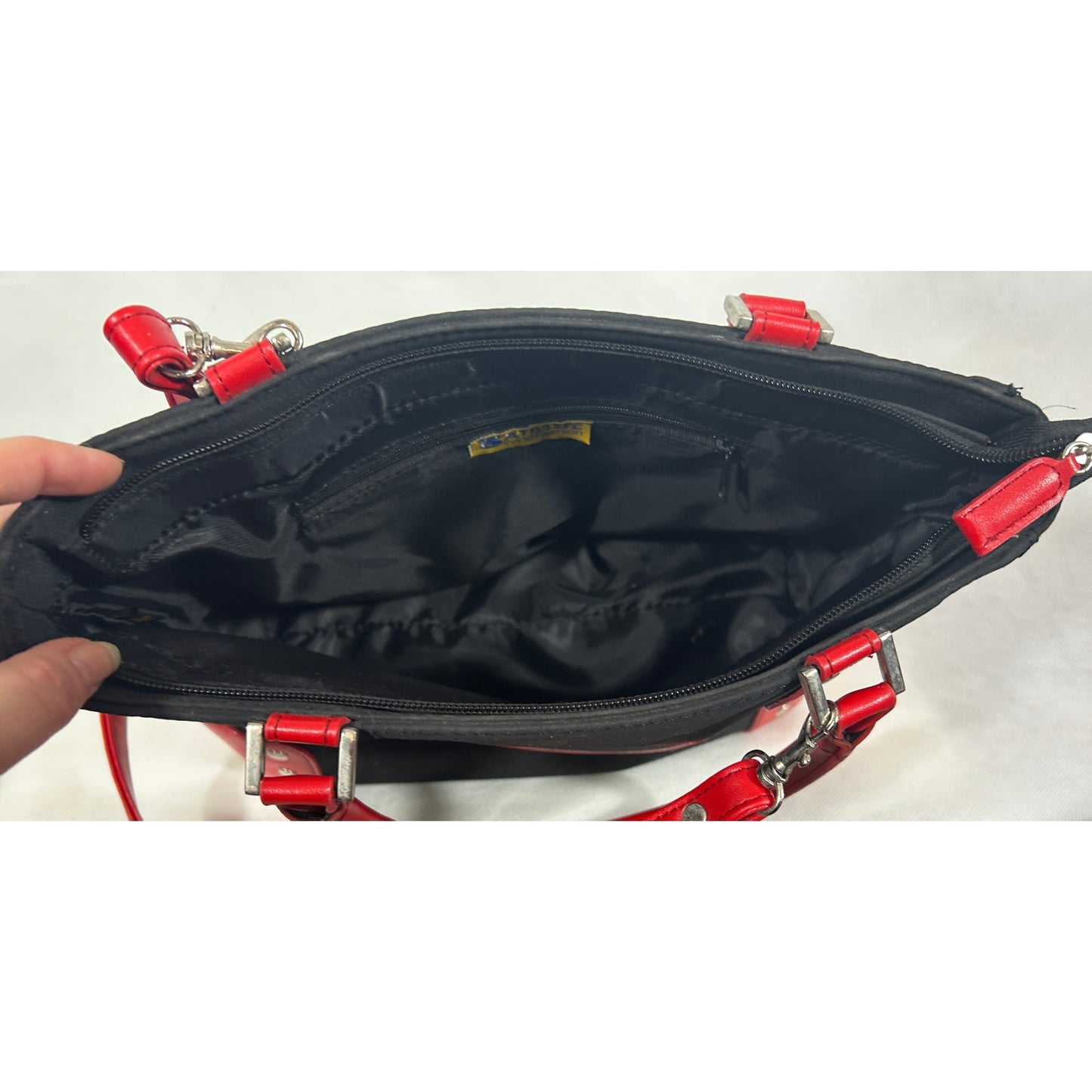 University of Georgia Purse & Spirit Cup Set – Black & Red Bulldog Logo