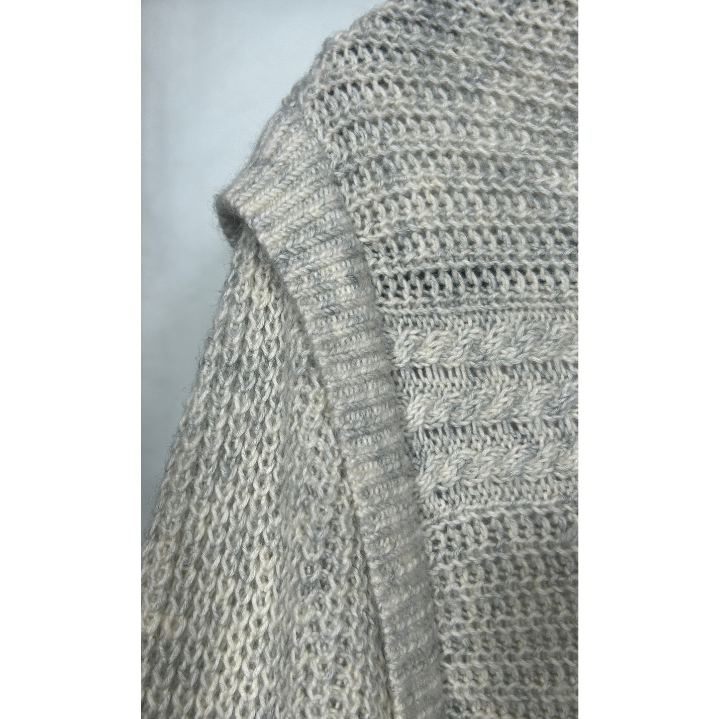 LOFT Women’s Gray Textured Knit Sweater Size Small Cotton Blend Long Sleeve
