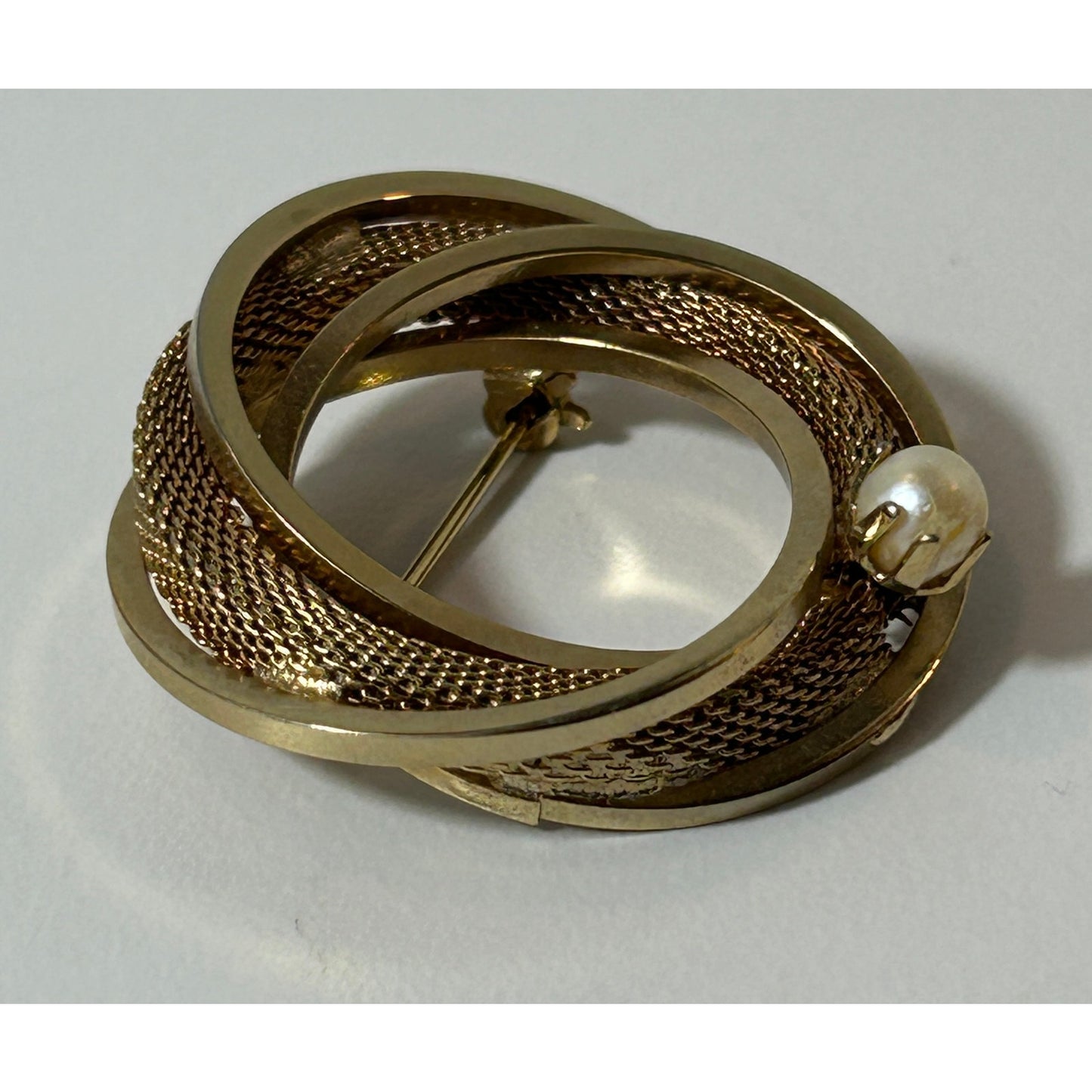 Vintage Gold Tone Mesh Swirl Brooch with Faux Pearl 1.75" Statement Pin