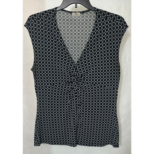CDW Creative Design Works Black White Circle Print Top Size L Ruched Front