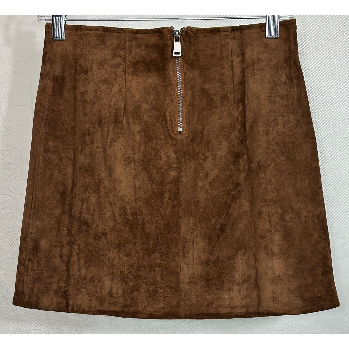 Tractr Brown Faux Suede Mini Skirt with Zippers Size 0/25 NWT