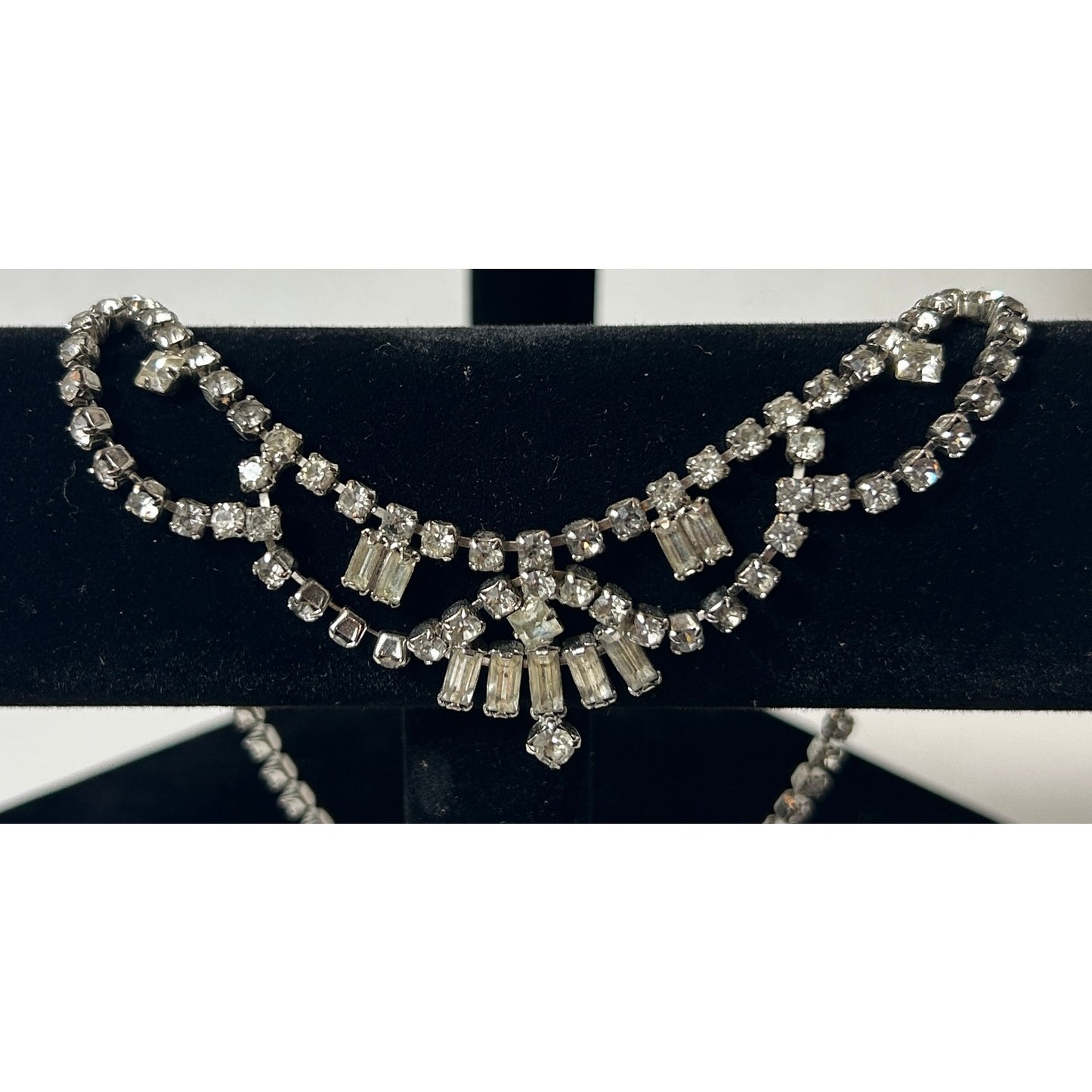 Vintage Rhinestone Bib Necklace Silver Tone 15" Bridal/Evening Jewelry
